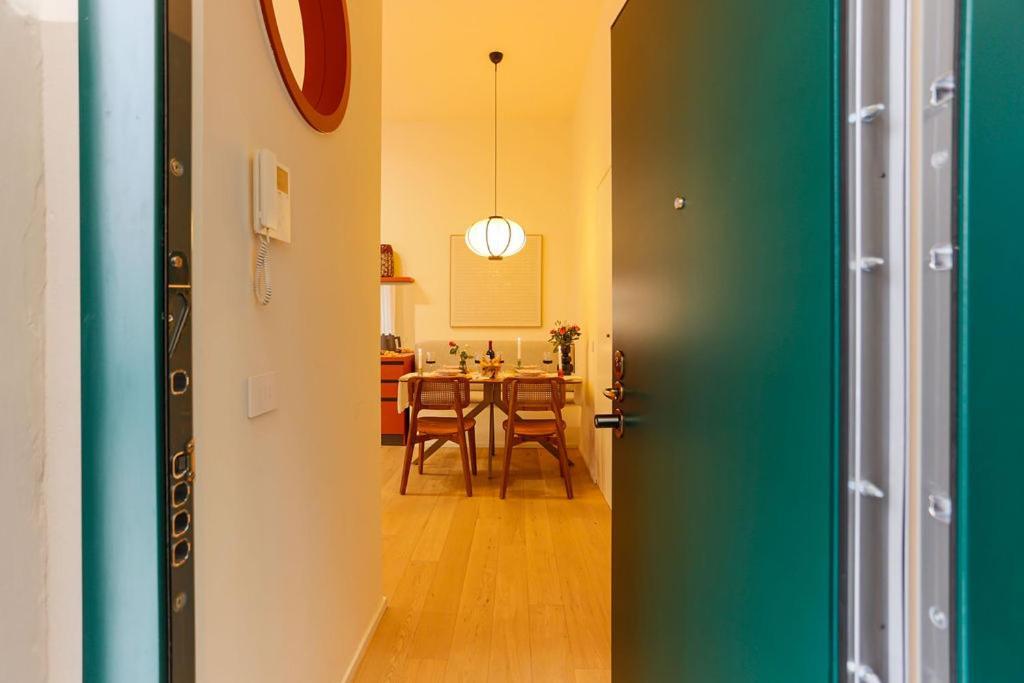 Apartment The Rent - Characterful Two-bedroom Flat Steps From Palestro *