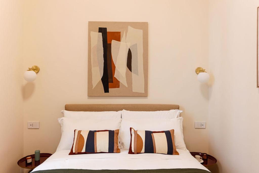 The Rent - Characterful Two-bedroom Flat Steps From Palestro * Mailand