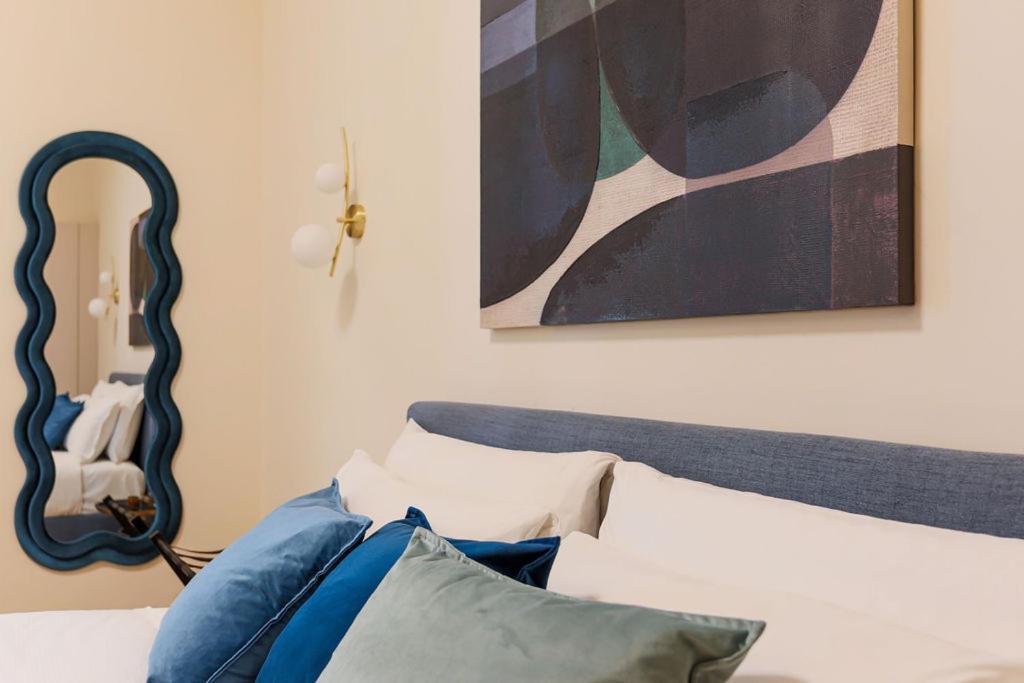 The Rent - Characterful Two-bedroom Flat Steps From Palestro Mailand